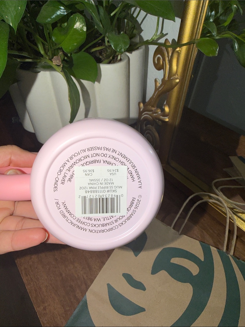 Starbucks pink travel mug - Picture 3 of 5